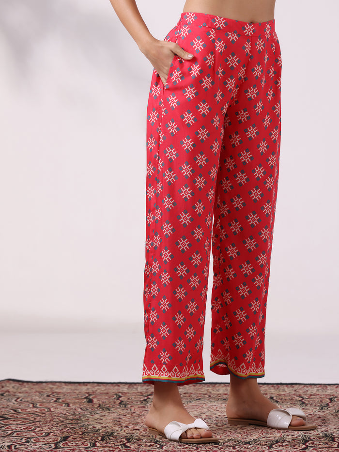 Women Muslin Pink Printed Kurta With Comfort Pant