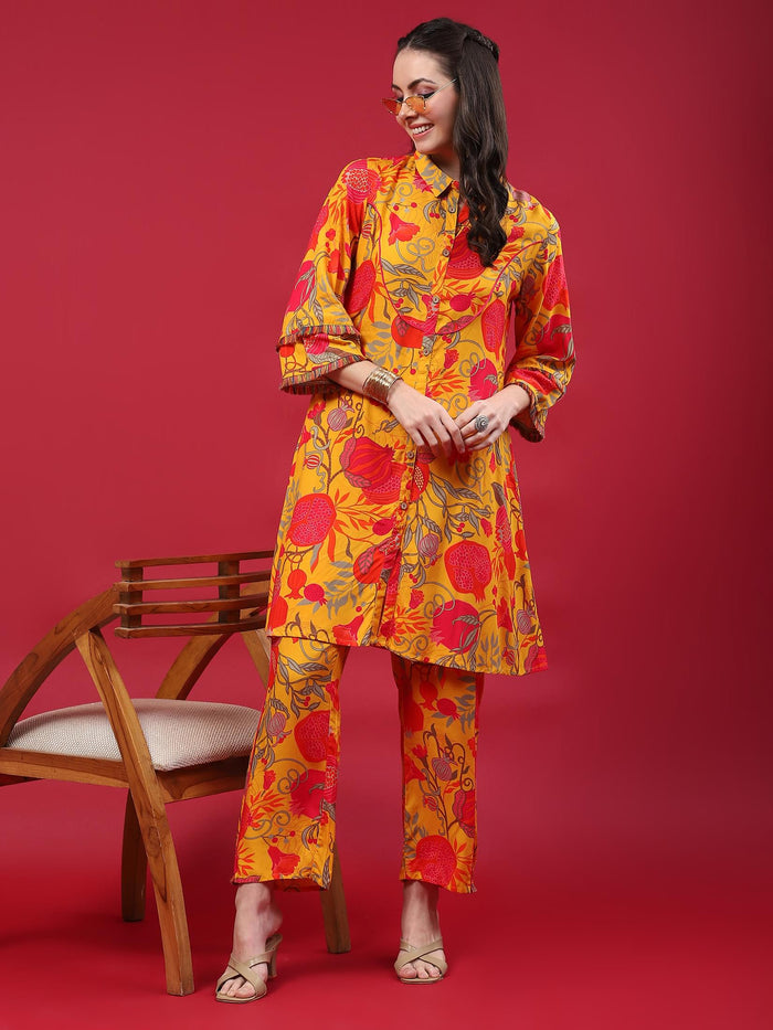 Women Mustard Floral Printed Co-Ord Set.