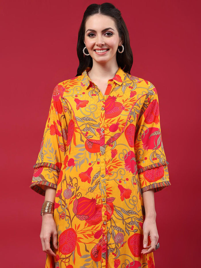 Women Mustard Floral Printed Co-Ord Set.