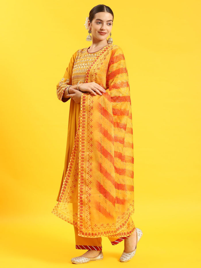 Women Mustard Geometric Print Kurta Comfort Pant Dupatta.