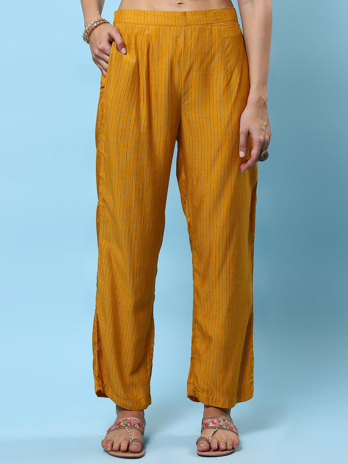 Women Mustard Geometric Printed Kurta With Comfort Pant.