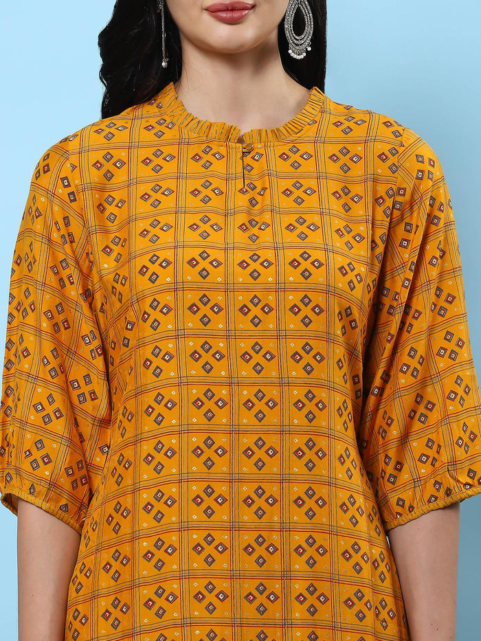 Women Mustard Geometric Printed Kurta With Comfort Pant.