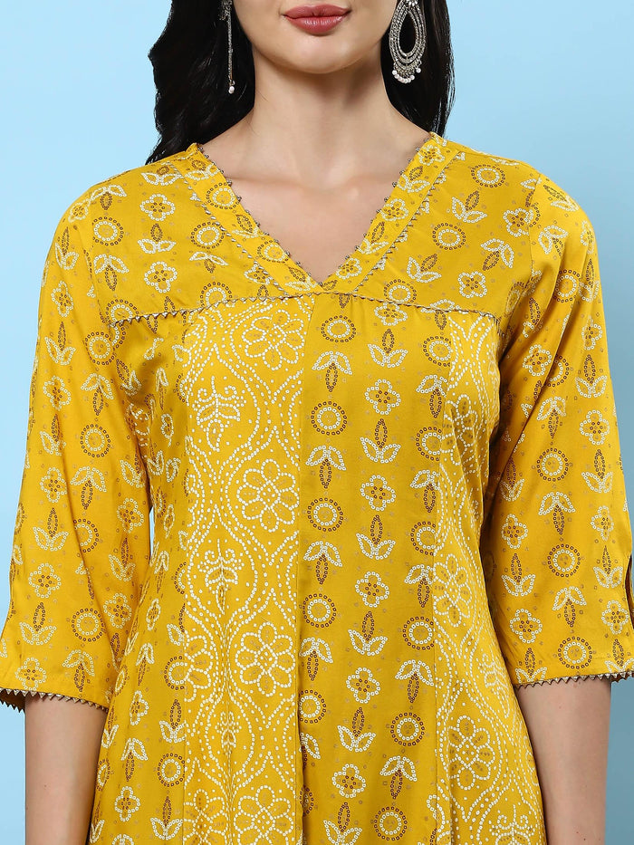 Women Mustard Ornamental Printed Kurta With Trouser.