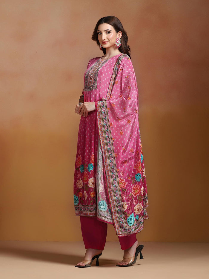 Women Natural Crepe Mustard Printed Kurta Comfort Pant With Dupatta.