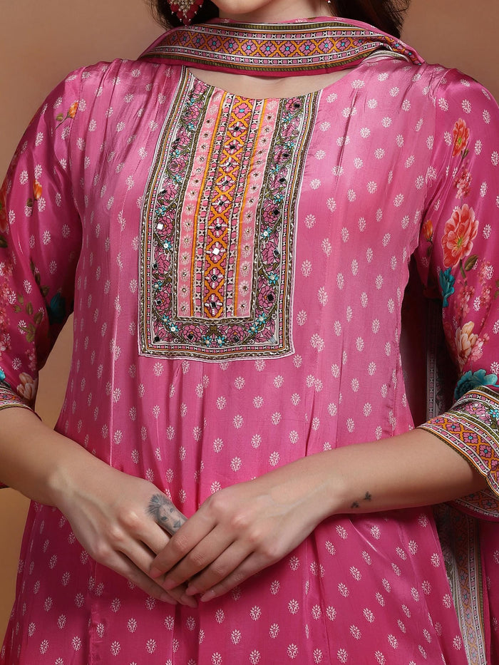 Women Natural Crepe Mustard Printed Kurta Comfort Pant With Dupatta.