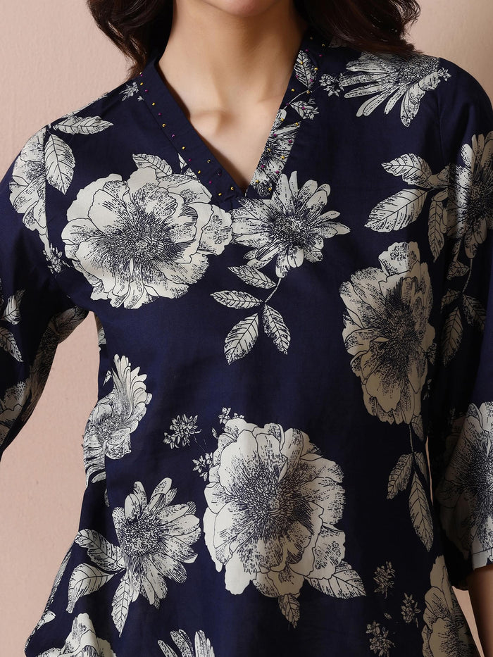 Women Navy Blue Cotton Printed Tunic.