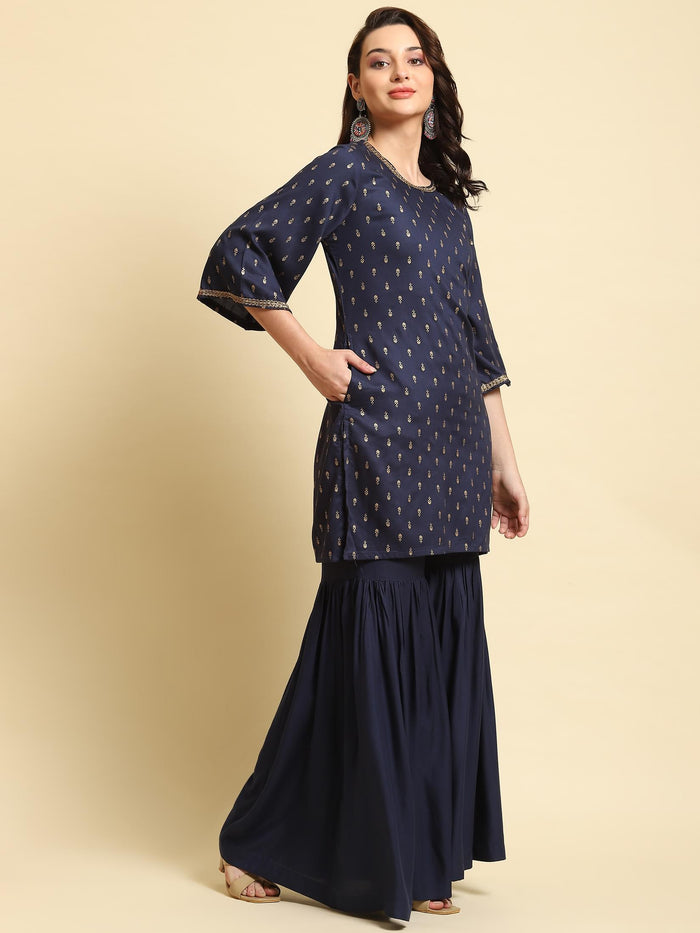 Women Navy Blue Floral Printed Kurta Sharara Dupatta.