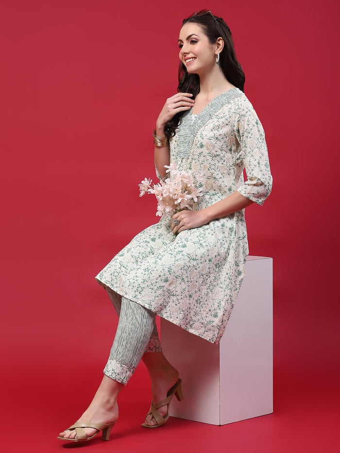 Women Off White Abstract Printed Co-Ord Set.