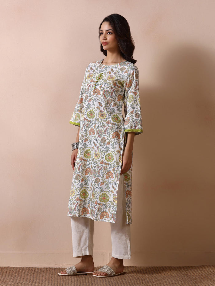 Women Off White Cotton Printed Kurta.