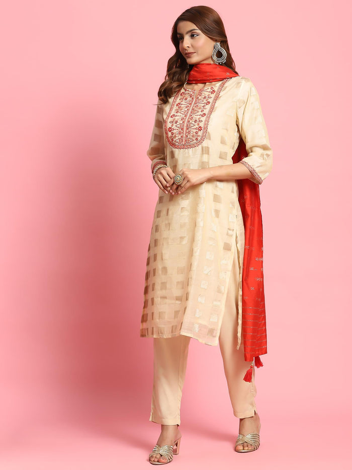 Women Off White Embroidered Kurta Trouser Dupatta.