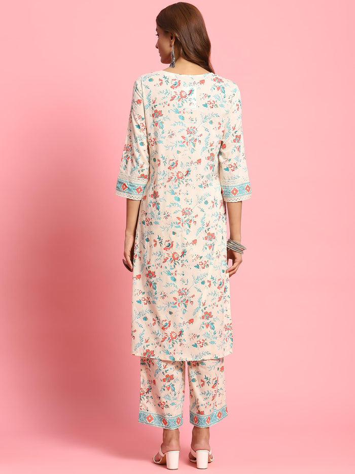 Women Off White Floral Printed Kurta With Comfort Pant.
