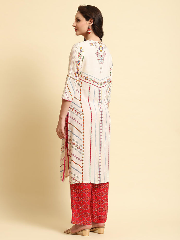 Women Off White Geometric Printed Kurta With Comfort Pant.