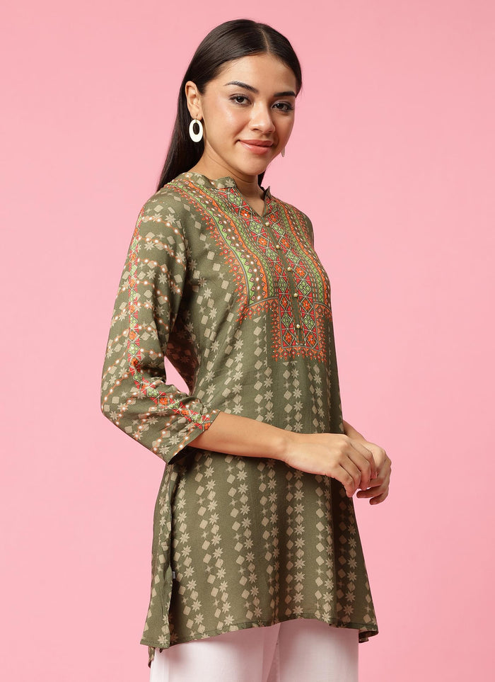 Women Olive Geometric Printed Tunic.