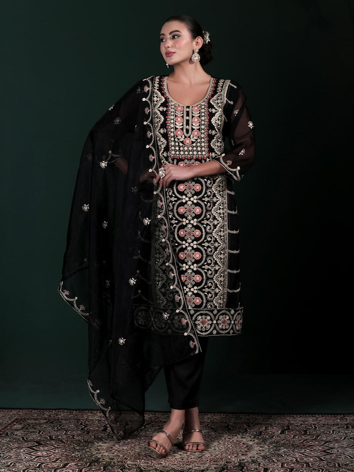 Women Organza Black Embroidered Kurta Comfort Pant Dupatta.
