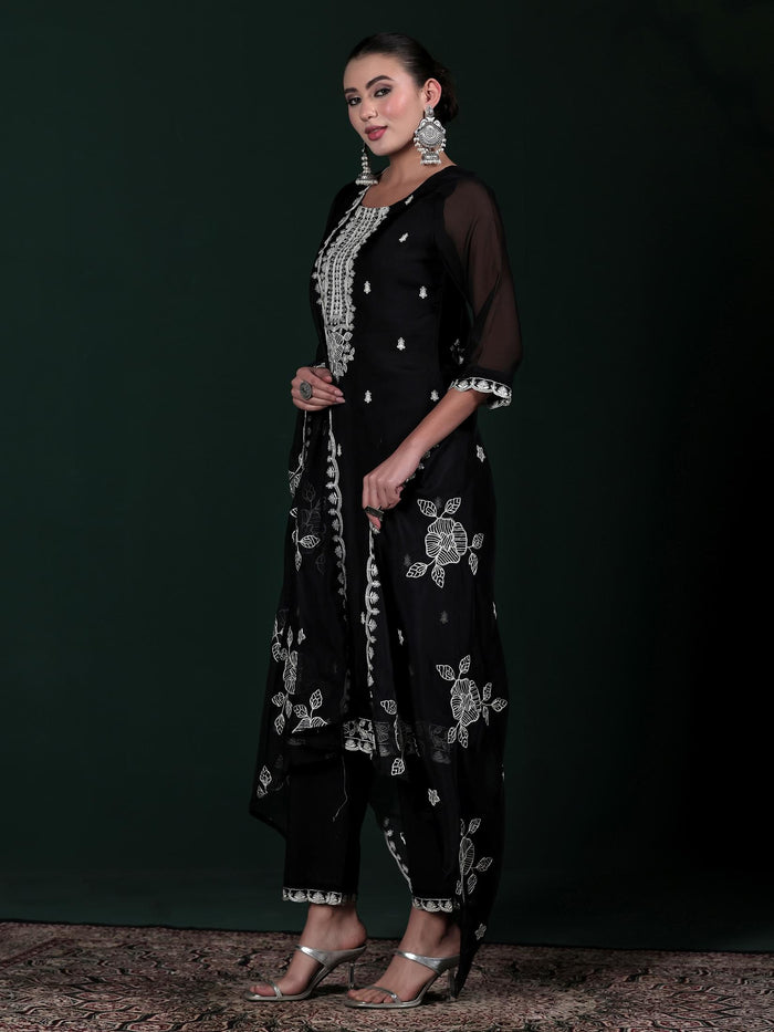 Women Organza Black Embroidered Kurta Comfort Pant With Dupatta.