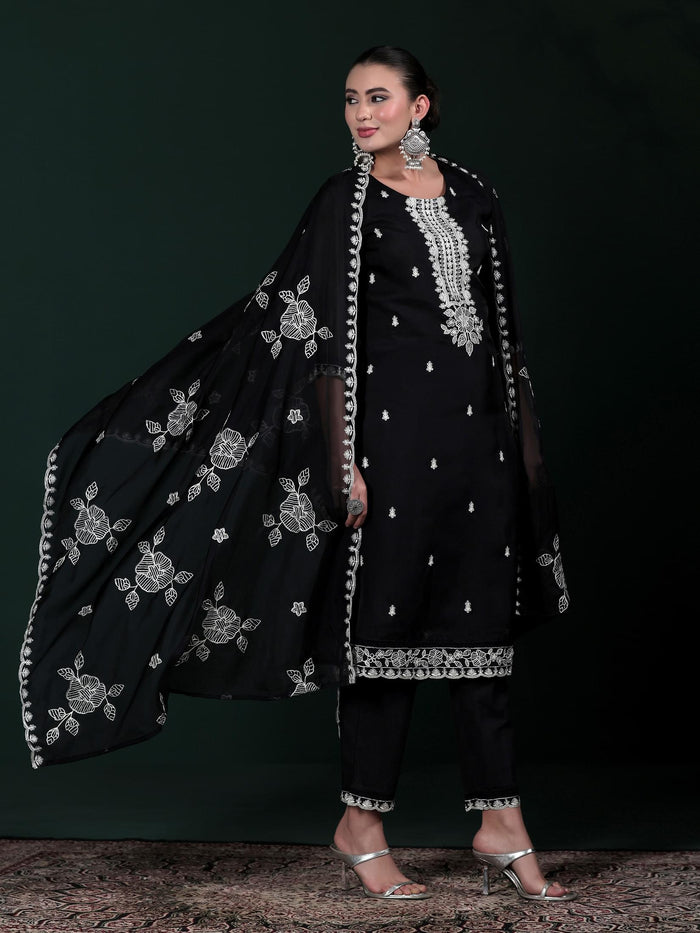 Women Organza Black Embroidered Kurta Comfort Pant With Dupatta.