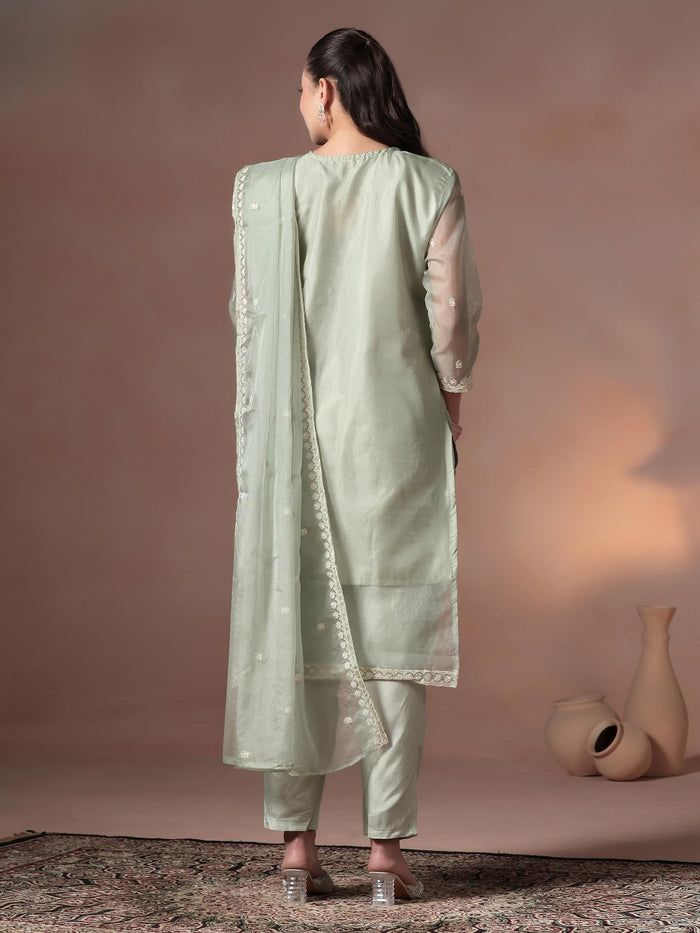 Women Organza Grey Embroidered Kurta Comfort Pant With Dupatta.