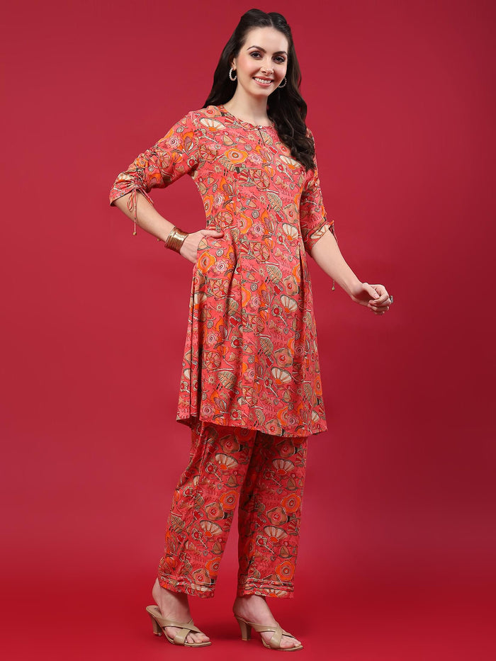 Women Peach Abstract Printed Co-Ord Set.
