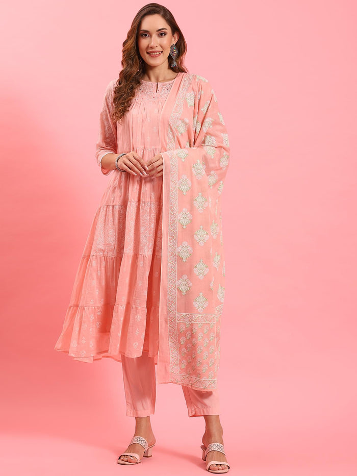 Women Peach Tiered Kurta Trouser Dupatta.