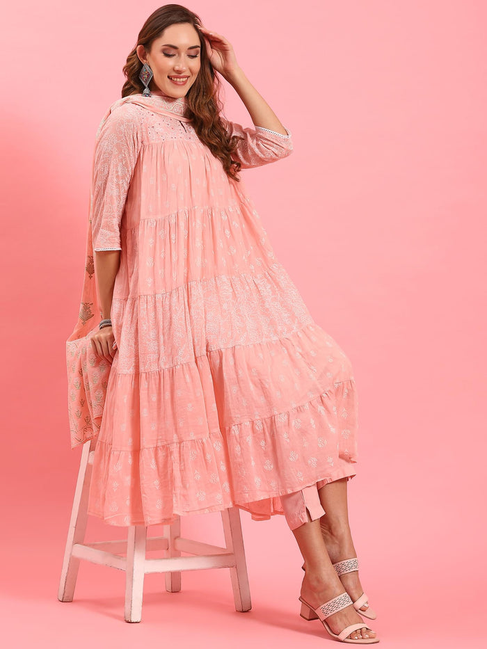 Women Peach Tiered Kurta Trouser Dupatta.