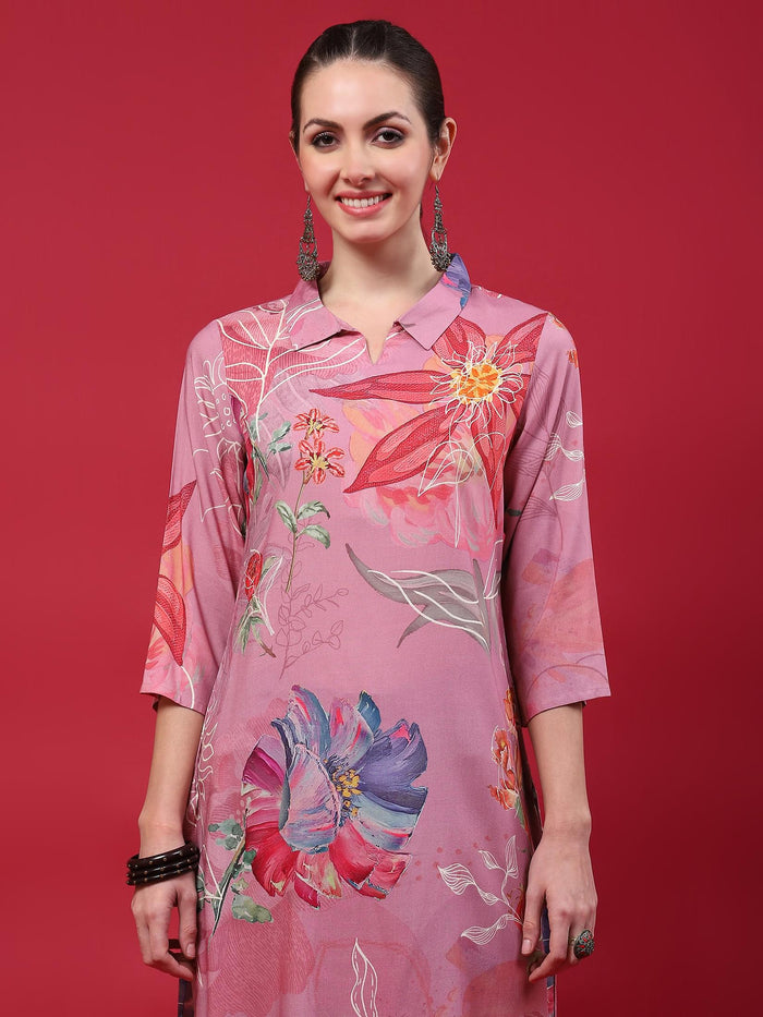 Women Pink Floral Printed Kurta.