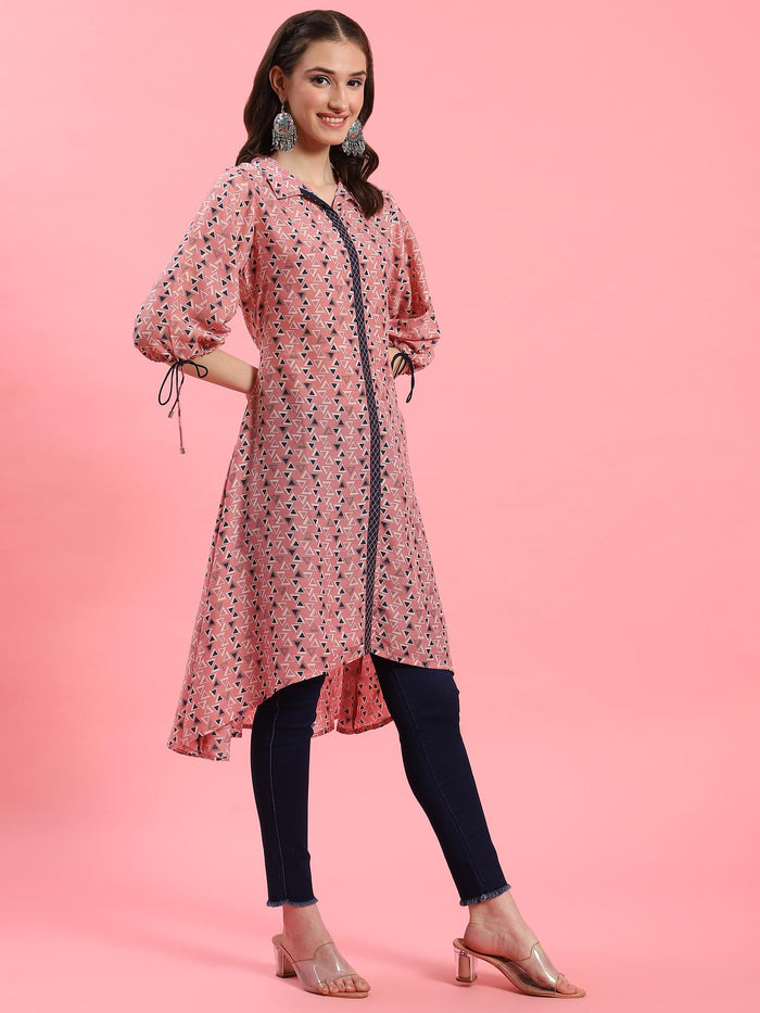 Women Pink Geometric Print Kurta.