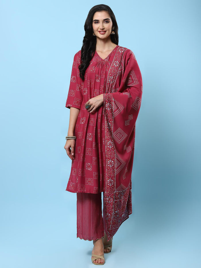 Women Pink Geometric Printed Kurta Comfort Pant Dupatta.
