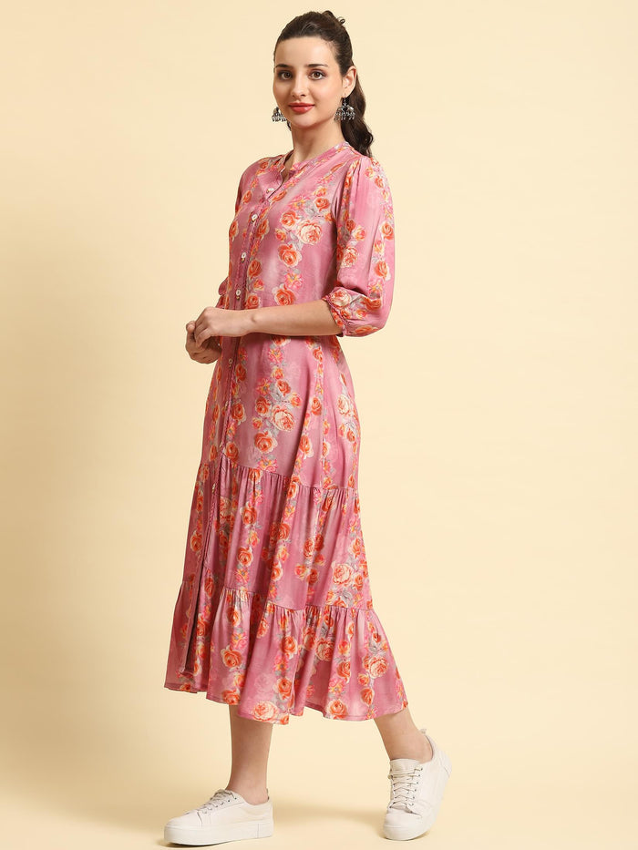Women Pink Mandarin Collar Dress.