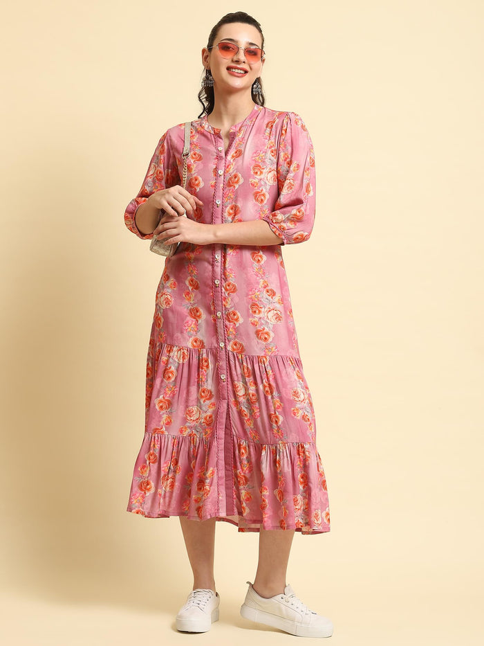 Women Pink Mandarin Collar Dress.