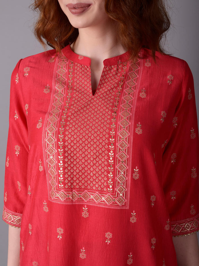 Women Pink Ornamental Printed Kurta.
