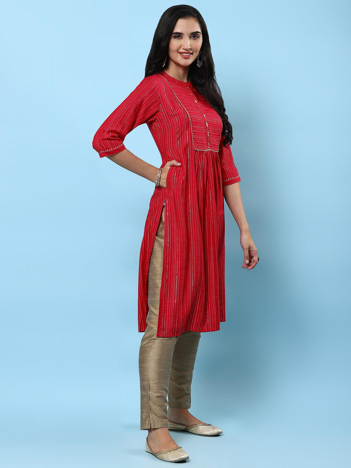 Women Pink Stripe Printed Kurta.