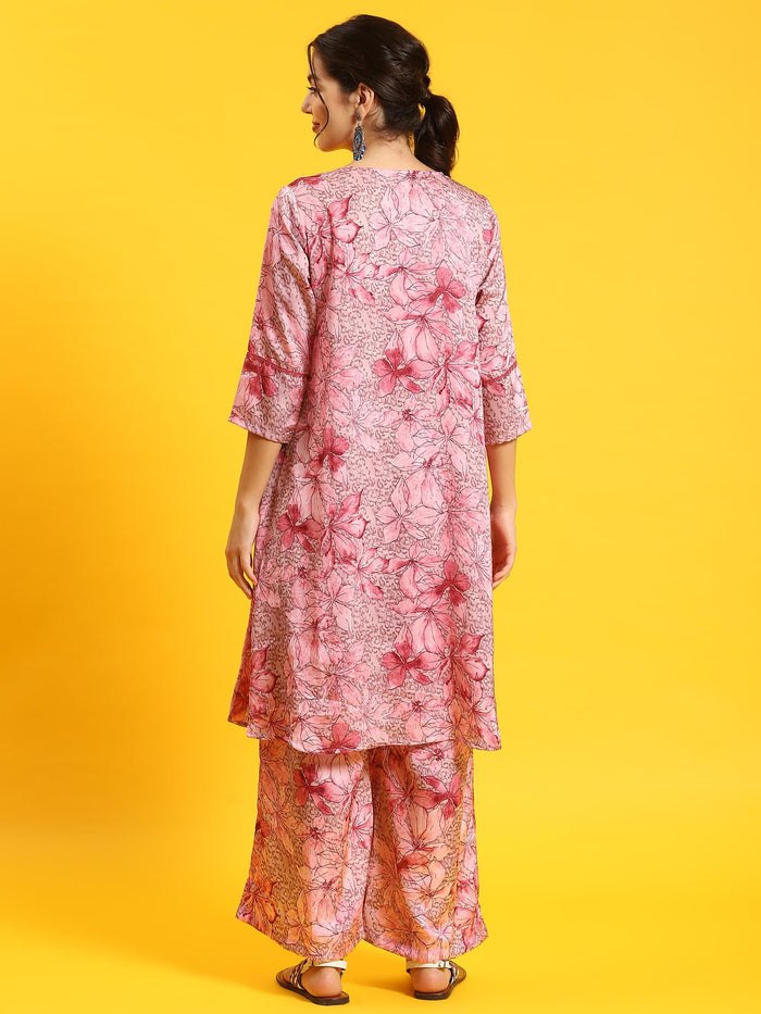 Women Pink Tropical Print Co-Ord Set.