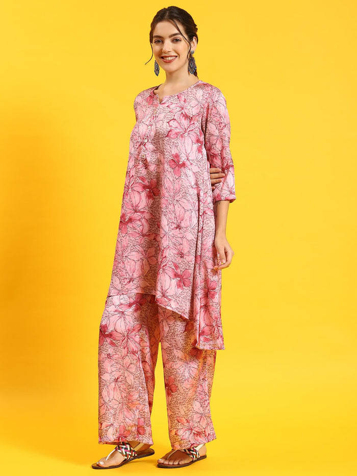 Women Pink Tropical Print Co-Ord Set.