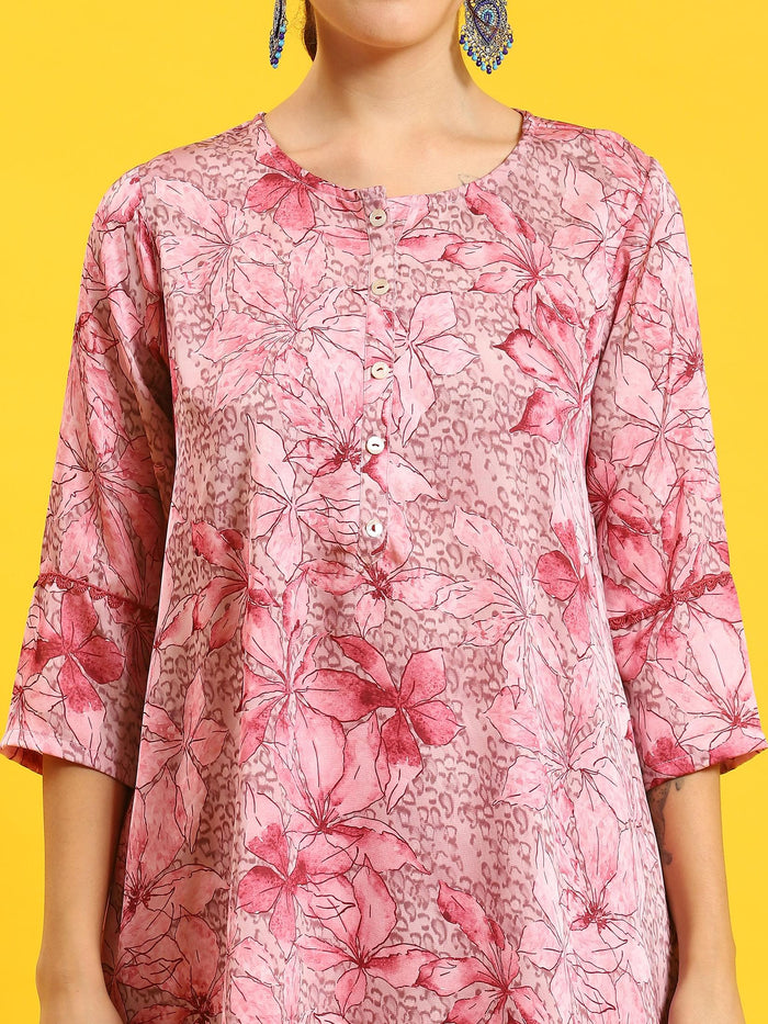 Women Pink Tropical Print Co-Ord Set.