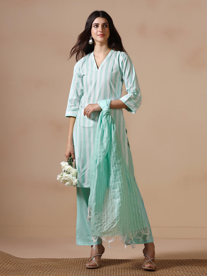 Women Poly Cotton Green Yarn Dyed Kurta Comfort Pant Dupatta.