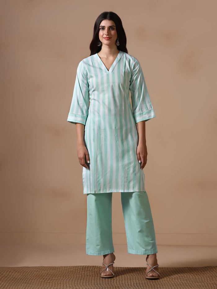 Women Poly Cotton Green Yarn Dyed Kurta Comfort Pant Dupatta.