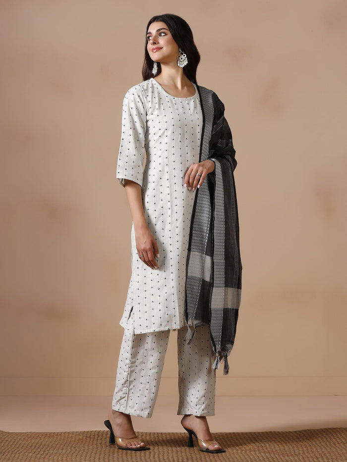 Women Poly Cotton Off White Yarn Dyed Kurta Comfort Pant Dupatta.