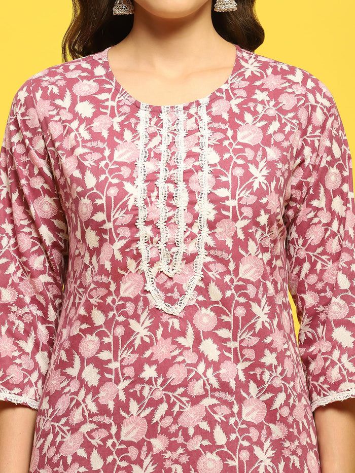 Women Poly Cotton Pink Floral Print Kurta Comfort Pant Dupatta.