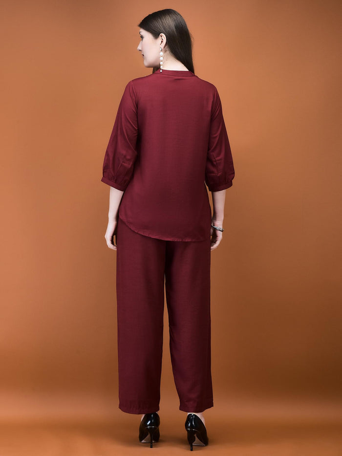 Women Poly Viscose Coral Solid Co-Ord Set.