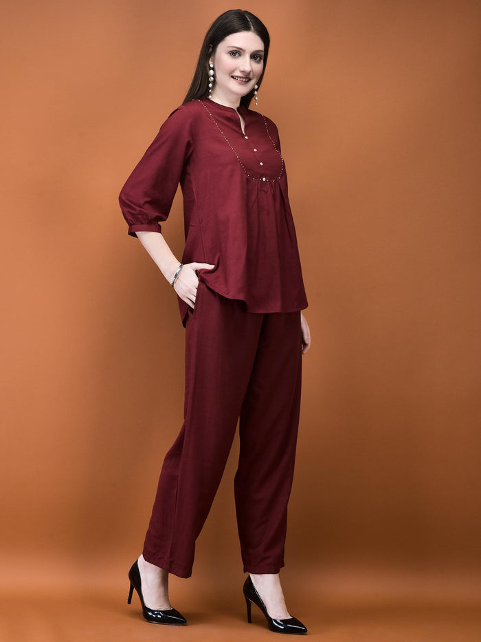 Women Poly Viscose Coral Solid Co-Ord Set.