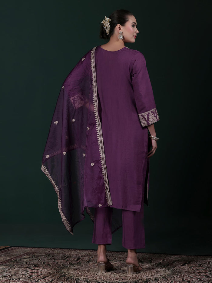 Women Poly Viscose Lilac Embroidered Kurta Comfort Pant Dupatta.