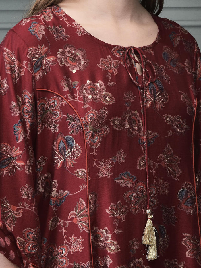 Women Poly Viscose Maroon Calico Print Kurta Comfort Pant Chanderi Dupatta.
