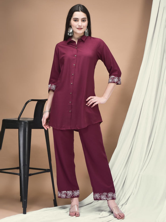 Women Poly Viscose Mauve Embroidered Co-Ord Set.