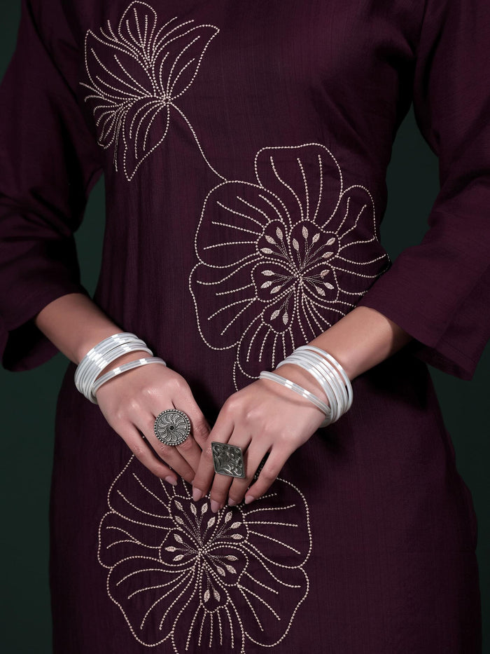 Women Poly Viscose Purple Embroidered Kurta Comfort Pant Dupatta.