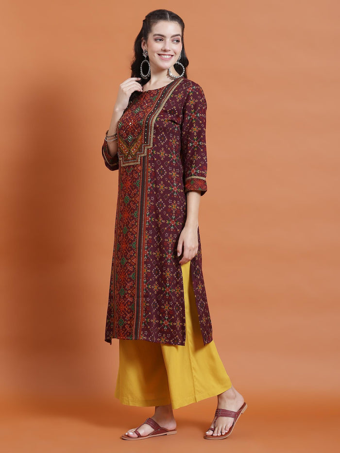 Women Purple Geometric Print Kurta.