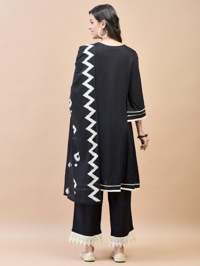 Women Rayon Black Kurta Comfort Pant Dupatta.