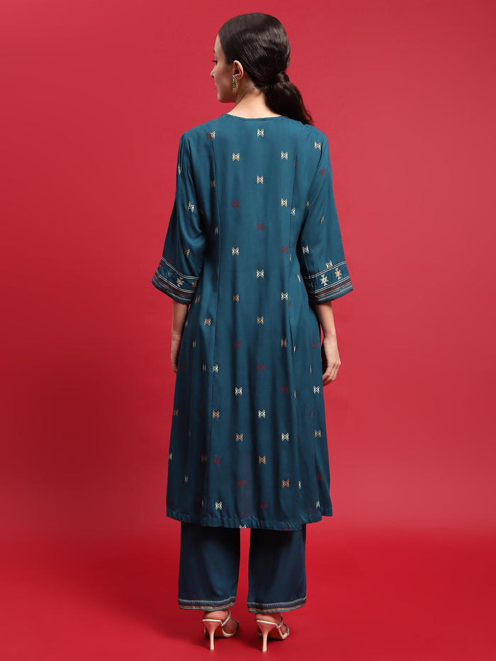 Women Rayon Peacock Blue Kurta With Comfort Pant.