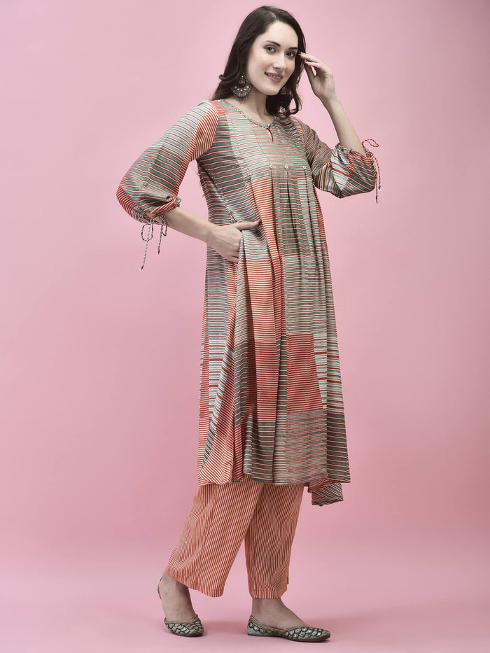 Women Rayon Rust Multi Kurta With Comfort Pant.