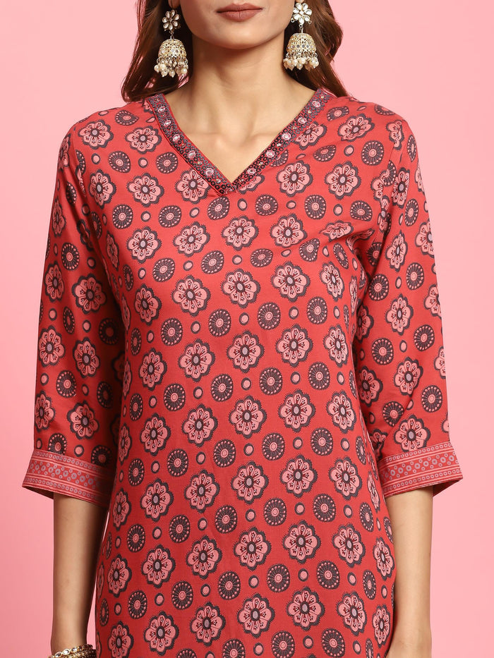 Women Red Butti Printed Kurta.