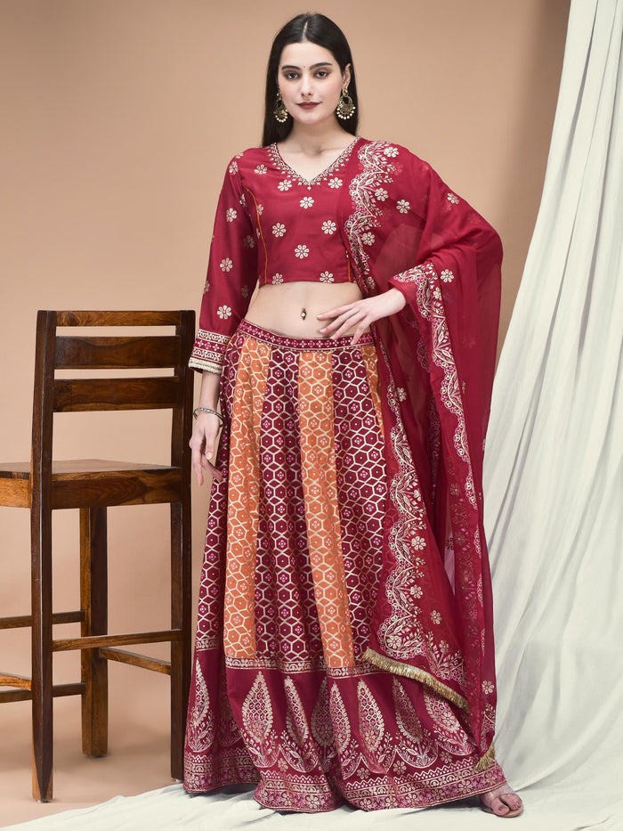 Women Samaira Fuchsia embroidered Blouse Skirt Dupatta.